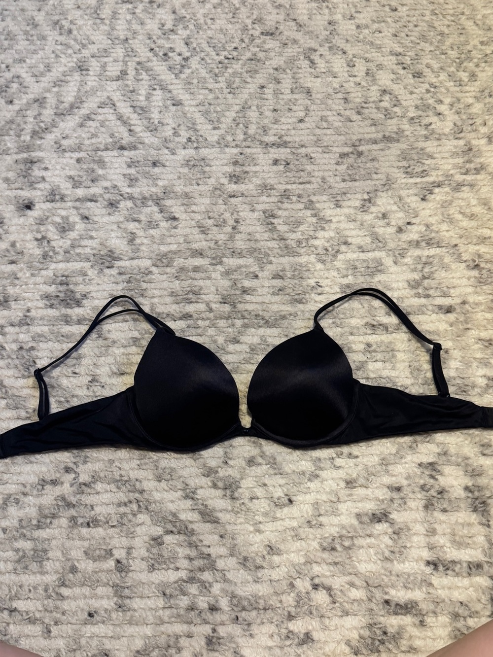 Victorias Secret Very Sexy Push Up Bra Black 32C